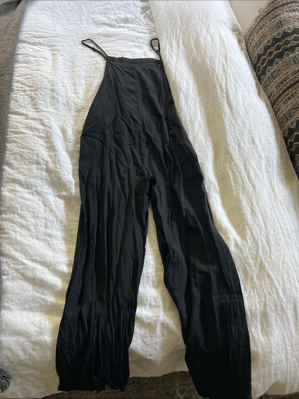 SHEIN Black Wide-Leg Spaghetti Strap Jumpsuit